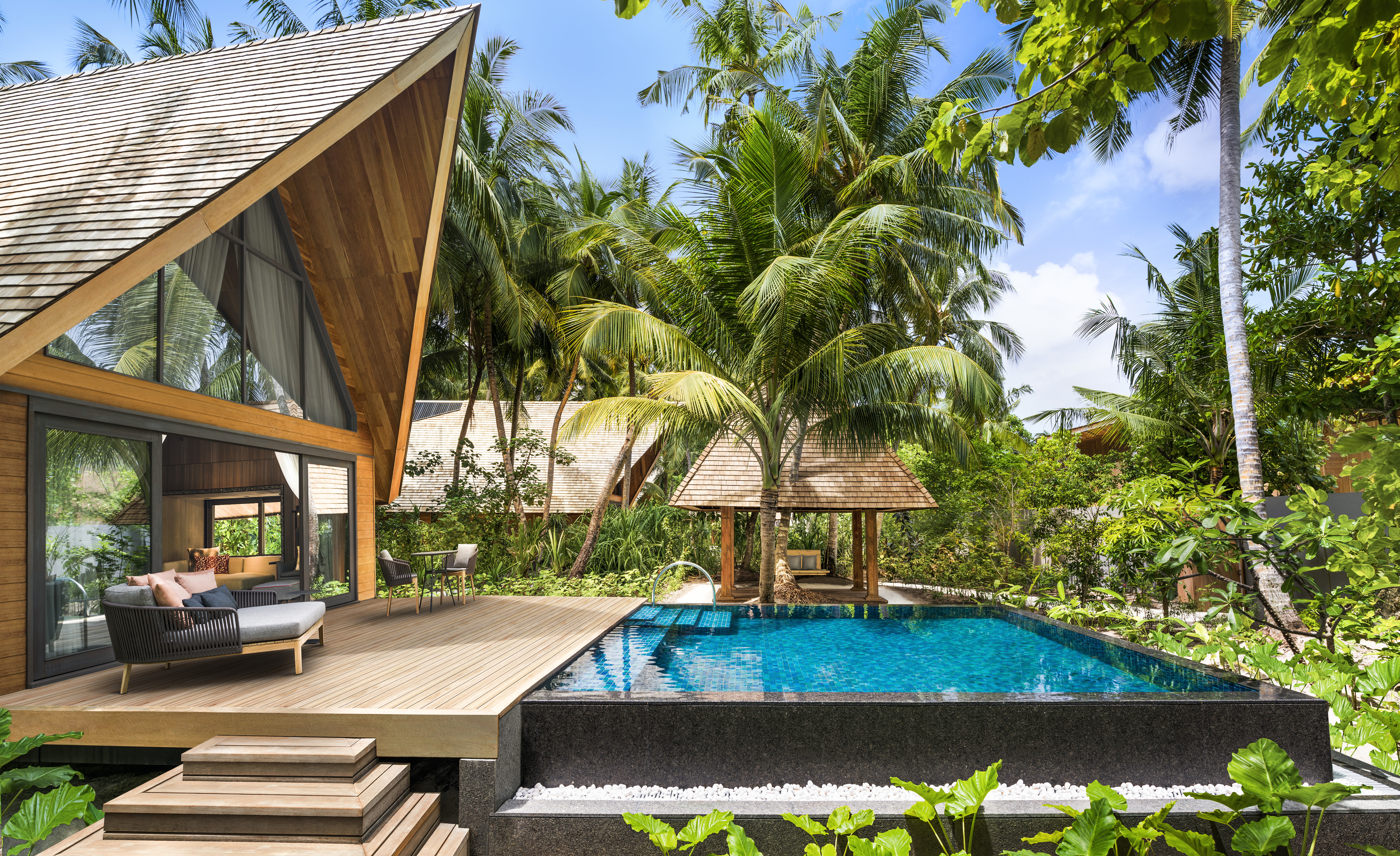 Garden Villa with Pool