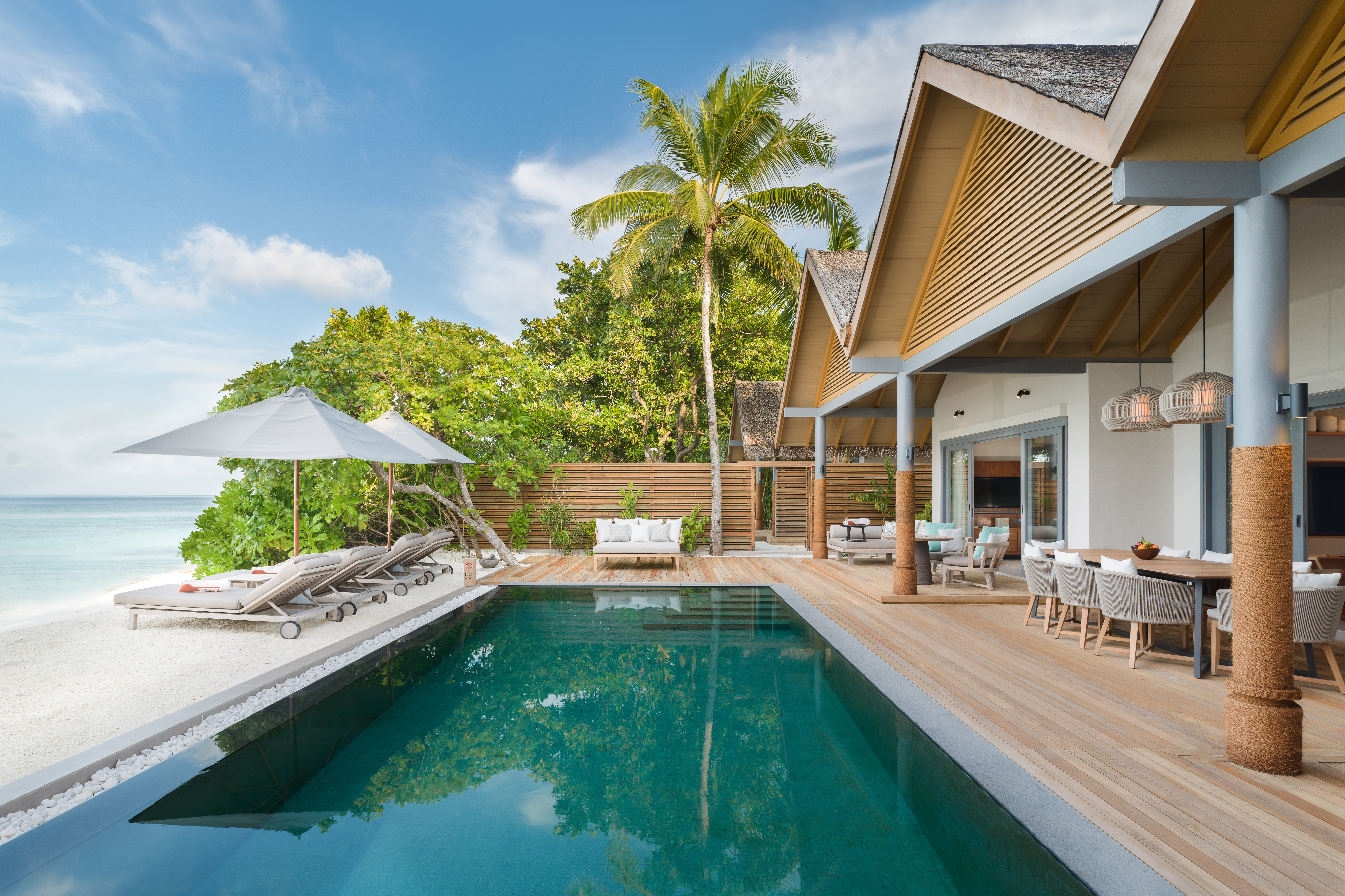 Three Bedroom Beach Pool Residence