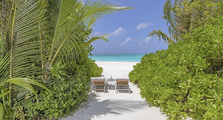 Deluxe Beach Villa